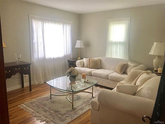 2nd image of 83 Cantwell Dr