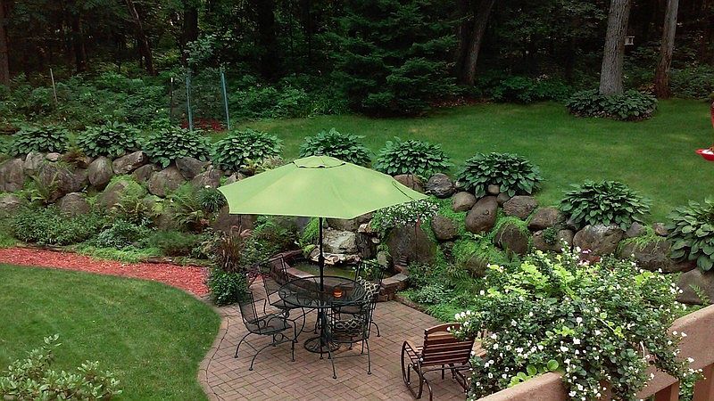 Backyard patio : View from the deck