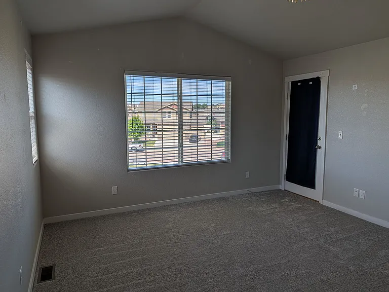 7709 Camille Ct — Photo 23