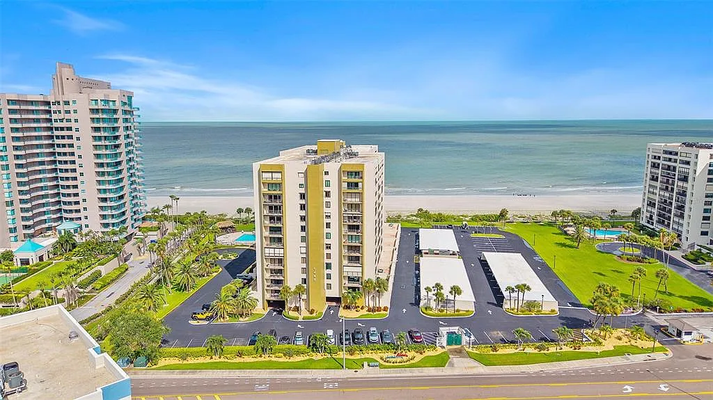2 bed, 2.0 bath, 1394 sqft, $3,600 — Photo 1