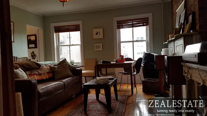 Rented by ZealEstate Group Inc | media 44