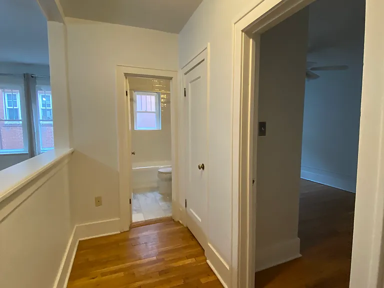 1275 N Clarkson St — Photo 12