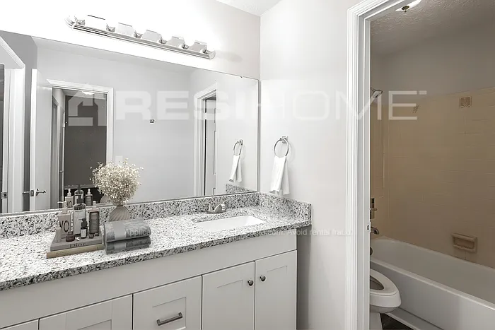 270 Winona Dr — Photo 10
