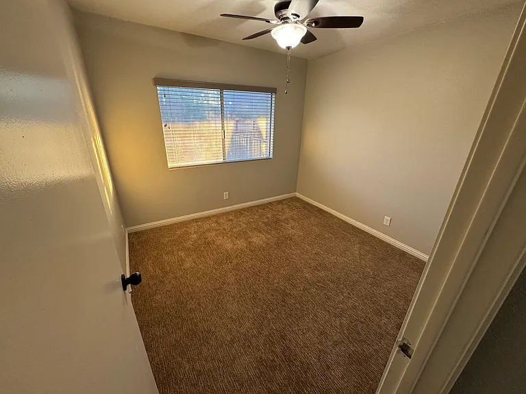 110 Panorama Dr #C — Photo 34