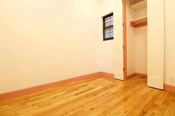 Rented by null | media 55