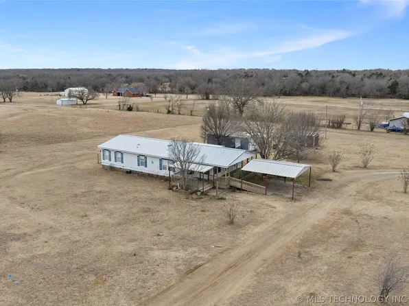 929 Buck Skin Rd, Ardmore, OK 73401
