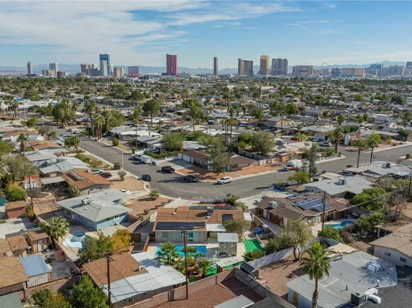 4308 El Cederal Ave, Las Vegas, NV 89102