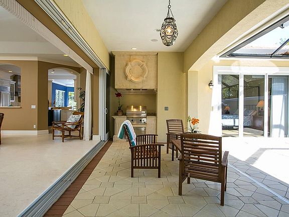 5th image of 1714 Lake Club Ct