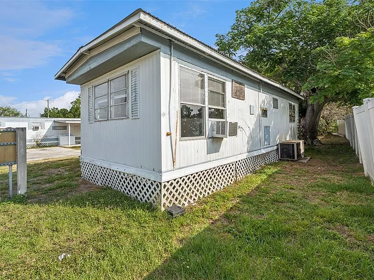 2854 Lake Alfred Rd #6 — Photo 13