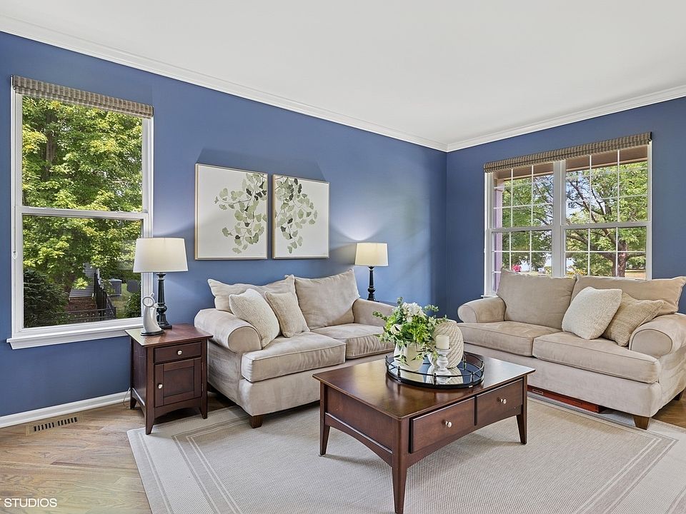 1578 Grouse Way, Crystal Lake, IL 60014 | Zillow