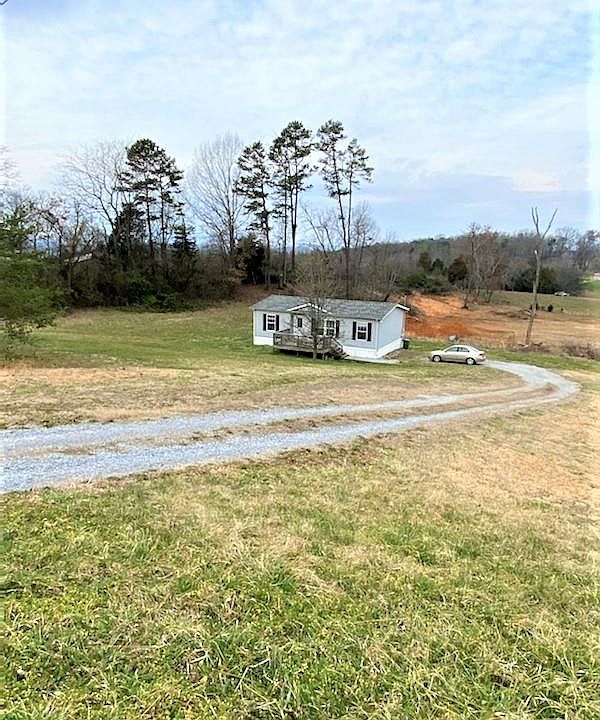 1st image of 136 Kerri Dr