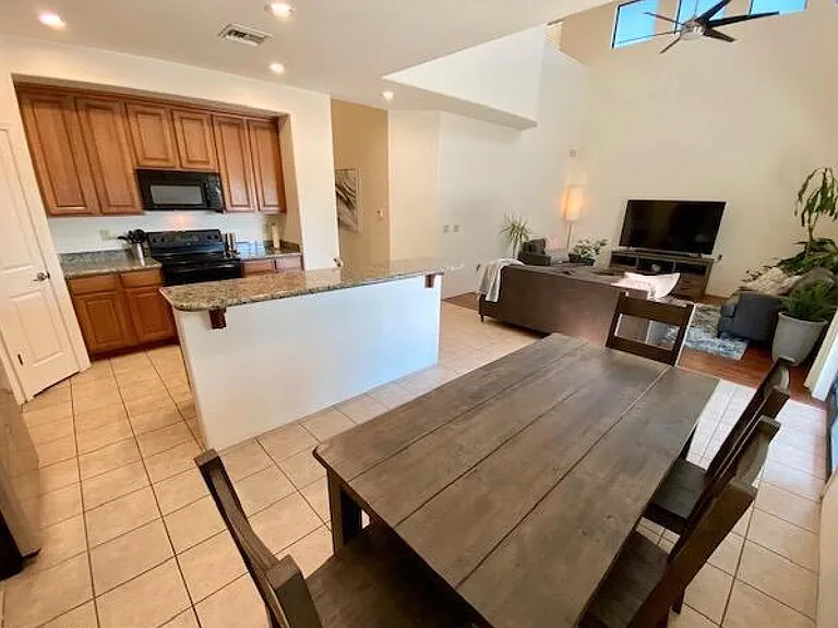 853 W Calle Estrella De Noche — Photo 14