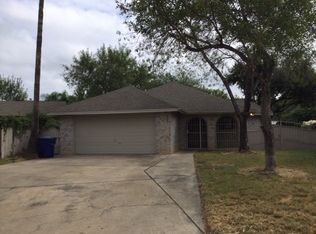 8635 Oakridge Loop, Laredo, TX 78045