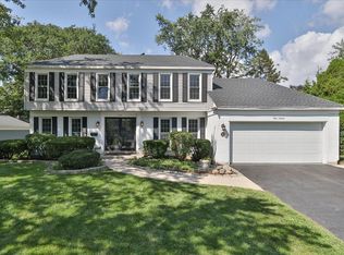 316 Ambleside Dr, Roselle, IL 60172