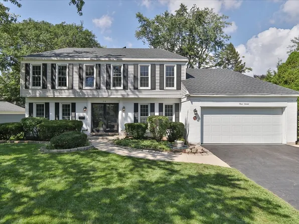316 Ambleside Dr, Roselle, IL 60172