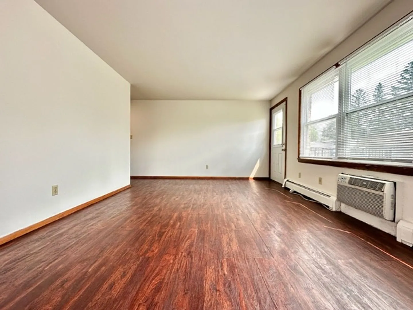 1012 & 1016 Lime Kiln Rd — Photo 4