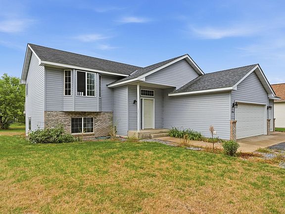 2nd image of 2910 Crescent Ridge Trl