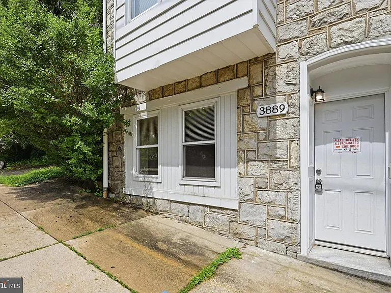 3889 Manayunk Ave #LOWER — Photo 6