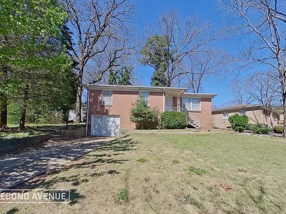 1036 Broadmoor Dr