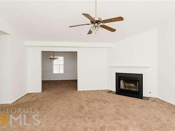 2nd image of 109 Bomar Ln