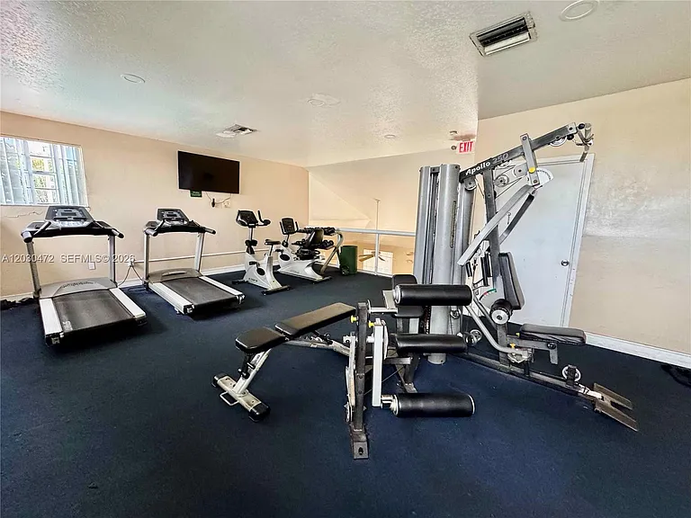 9711 Fontainebleau Blvd #D203 — Photo 39