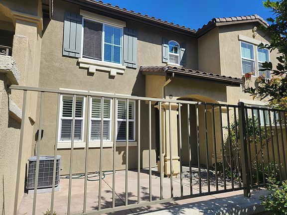 3rd image of 10440 Whitcomb Way Unit 141