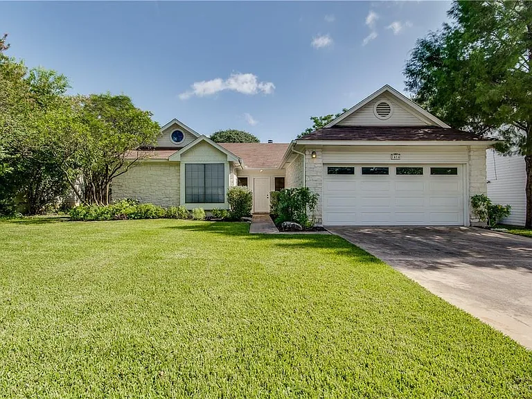 7414 Whistlestop Dr — Photo 30
