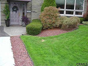 2nd image of 224 Ormond St