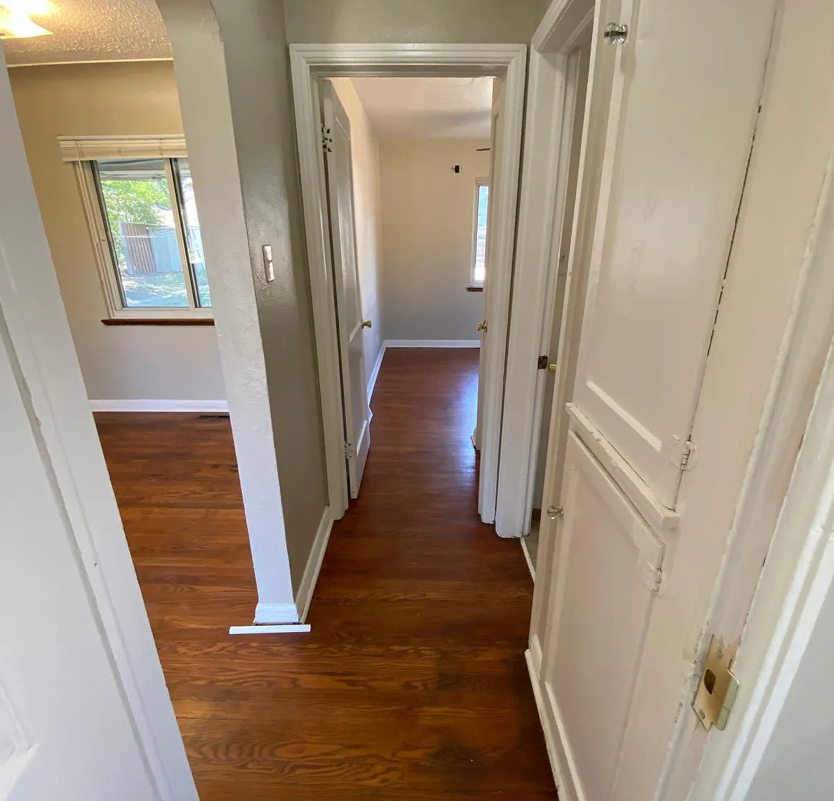 3 bed, 1031 sqft, $2,200 — Photo 4