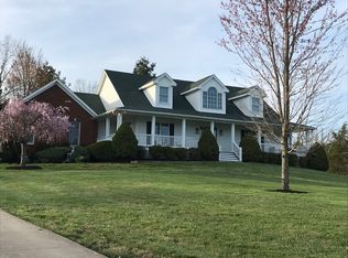 1915 Longview Cir, Crestwood, KY 40014