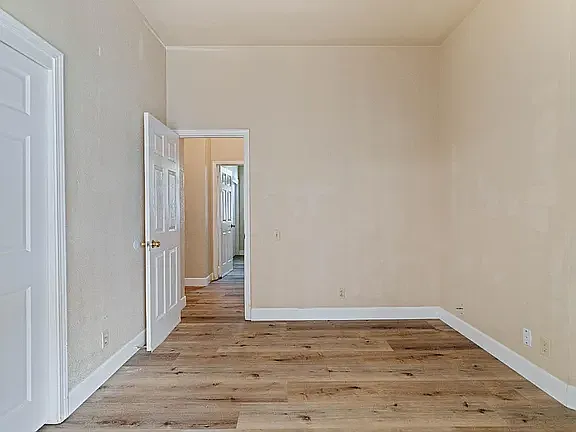 8862 Laguna Star Dr — Photo 15