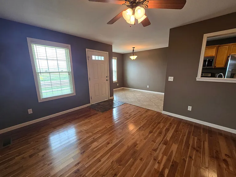 3526 Shepard Rd — Photo 7