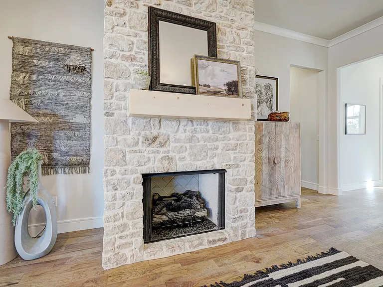 4017 Stone Bluff Way — Photo 5