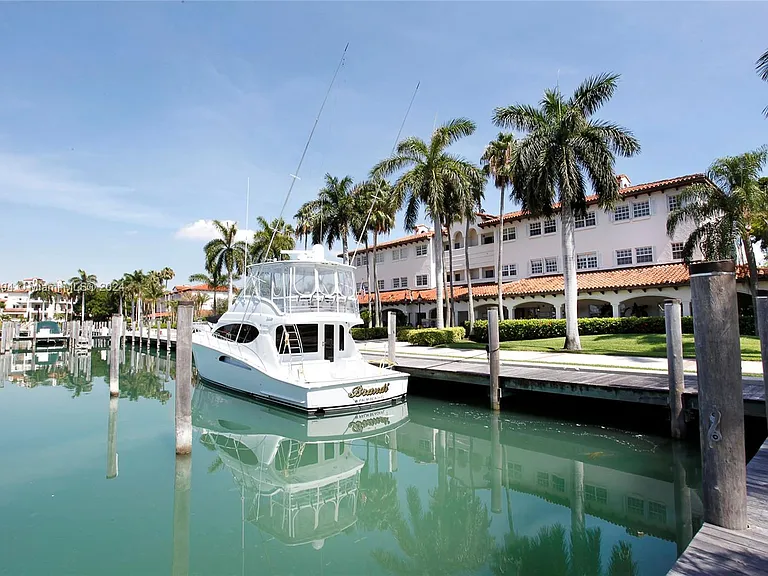 19117 Fisher Island Dr #19117 — Photo 44