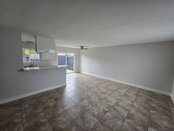 2nd image of 2265-67 Pomona Ave #2267-A