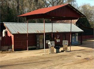 10053 Highway 570 Ext N, Summit, MS 39666