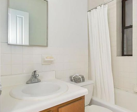 5th image of 16-18 119th St #3D
