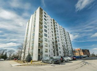 333 Commissioners Rd W #105, London, ON N6J4X7