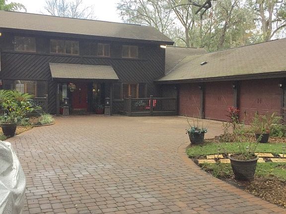 4th image of 2825 Sylvan Ln