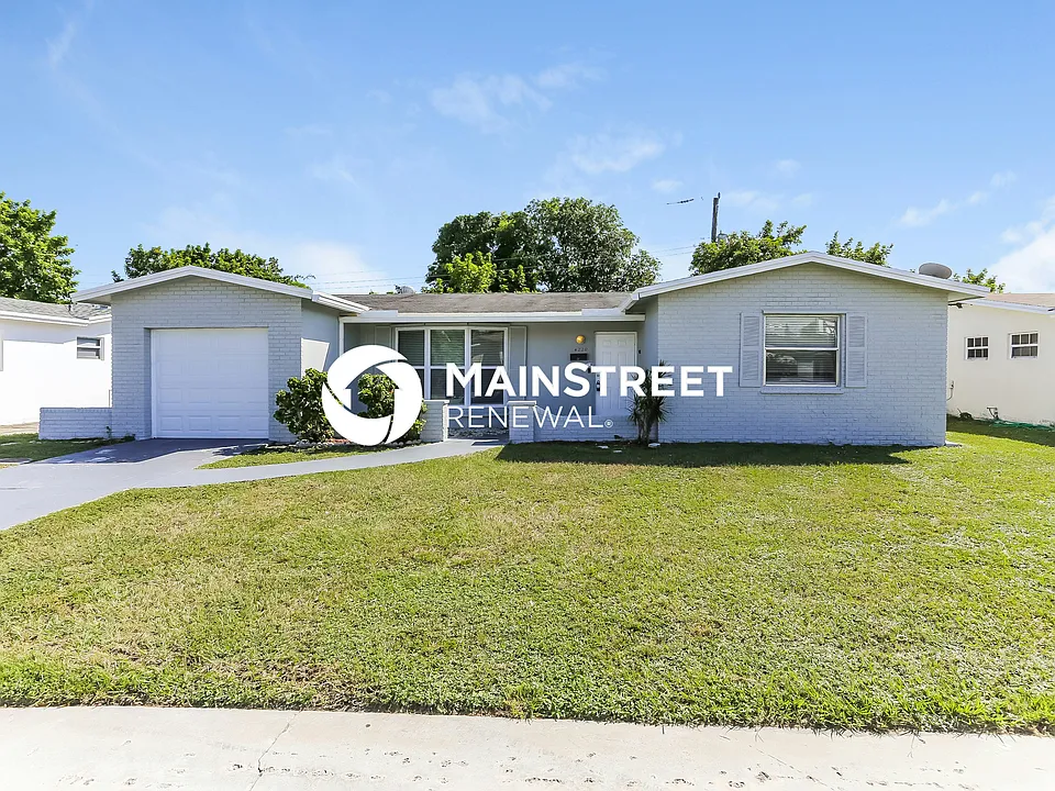 4220 NW 23rd St