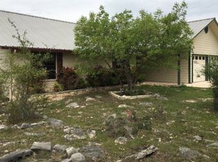 650 Ingram Hills Rd, Ingram, TX 78025