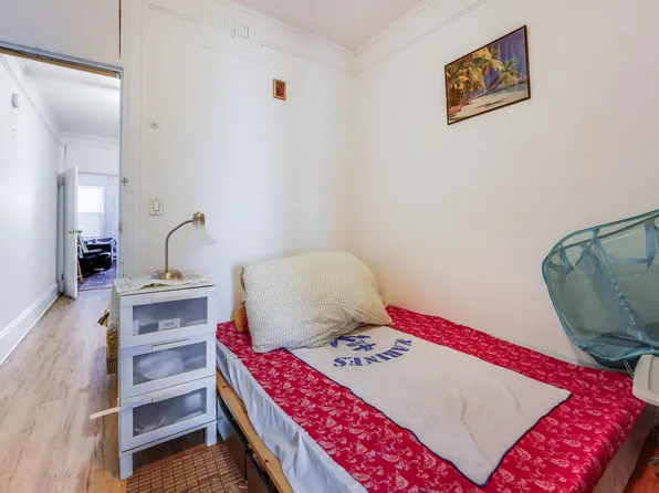 344 7th Street image 16 of 31