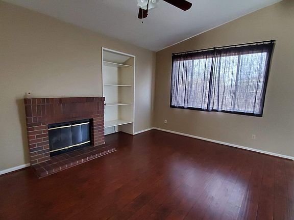 5th image of 1608 Atwell St