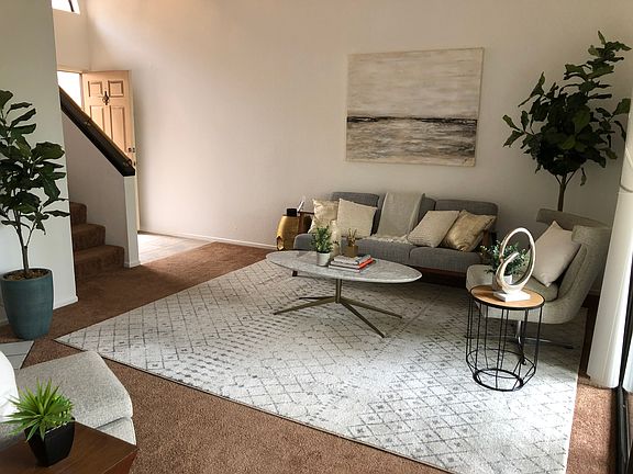 3rd image of 10936 Seville Ct #44