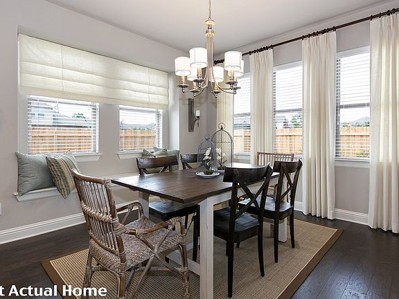 5th image of 3209 Prentiss Ln