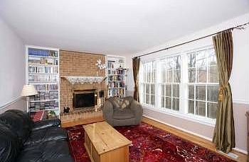 4th image of 16429 Tomahawk Dr