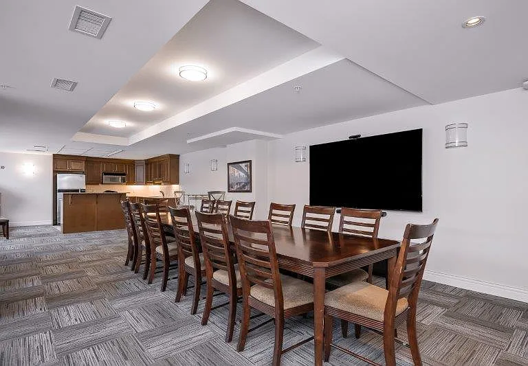 920 5th Ave SW #1002 — Photo 24