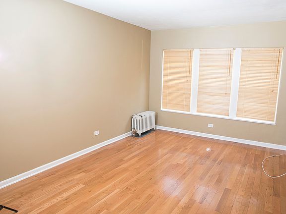 2nd image of 1406 W Jonquil Ter #1
