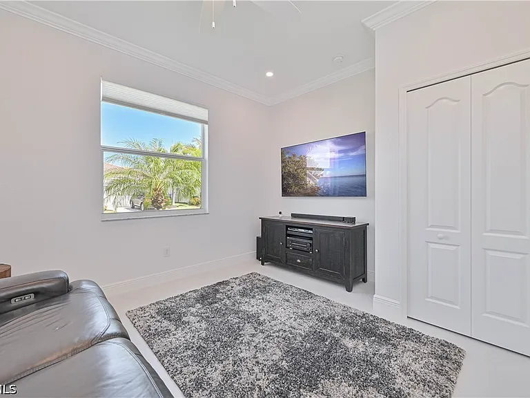 15550 Pascolo Ln — Photo 28