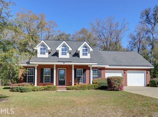 102 Riley Ct, Springfield, GA 31329